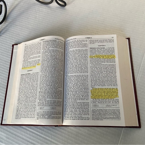 Holy Bible NAB School And Church Edition The New American Bible - Picture 10 of 16